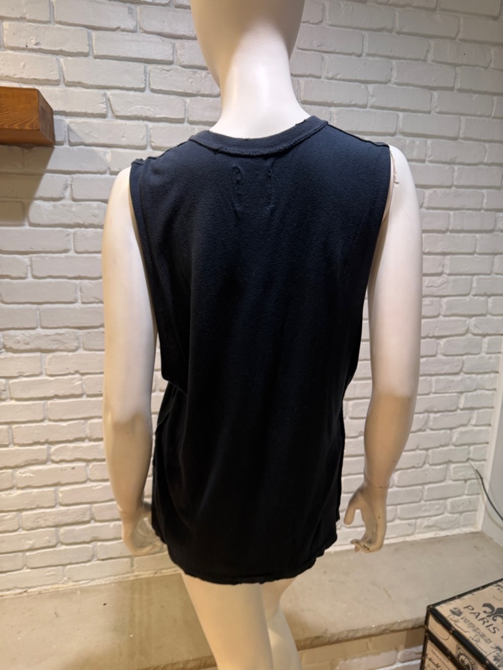 UNIF ITS BEEN REAL WEIRD BLACK OVERSIZED TANK TOP XS BRAND NEW WITHOUT TAGS - Picture 14 of 15